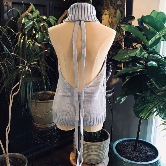 Kayla Turtleneck cable knit sweater halter top - Picture 7 of 8